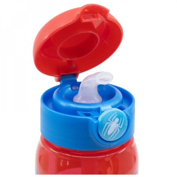 Pókemberes nyomógombos kulacs